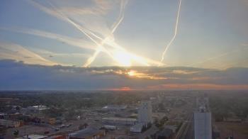 Weather camera view of Garden City Coop Inc - city center.