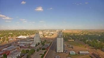 Weather camera view of Garden City Coop Inc - city center.