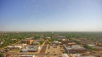 Weather camera view of Garden City Coop Inc - city center.