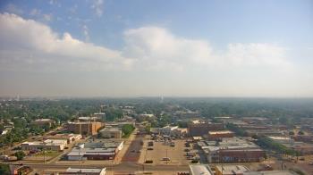 Weather camera view of Garden City Coop Inc - city center.