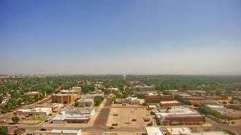 Weather camera view of Garden City Coop Inc - city center.