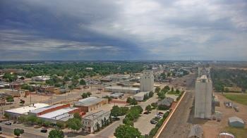 Weather camera view of Garden City Coop Inc - city center.