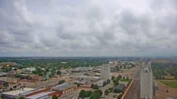 Weather camera view of Garden City Coop Inc - city center.