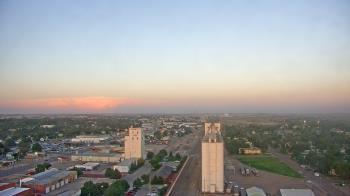 Weather camera view of Garden City Coop Inc - city center.