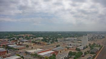 Weather camera view of Garden City Coop Inc - city center.