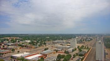 Weather camera view of Garden City Coop Inc - city center.