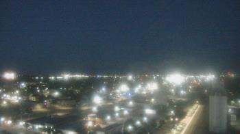 Weather camera view of Garden City Coop Inc - city center.