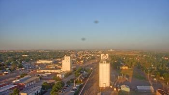 Weather camera view of Garden City Coop Inc - city center.