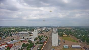 Weather camera view of Garden City Coop Inc - city center.