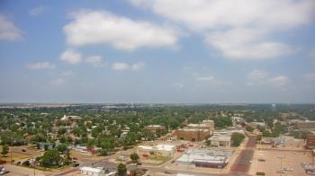 Weather camera view of Garden City Coop Inc - city center.