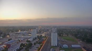 Weather camera view of Garden City Coop Inc - city center.