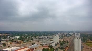 Weather camera view of Garden City Coop Inc - city center.