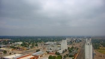 Weather camera view of Garden City Coop Inc - city center.