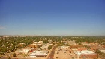 Weather camera view of Garden City Coop Inc - city center.