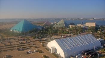 Weather camera view of Moody Gardens Inc..