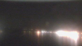 Weather camera view of Wyndham Garden Lake Guntersville.