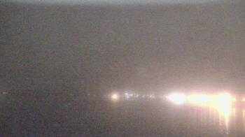 Weather camera view of Wyndham Garden Lake Guntersville.