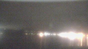 Weather camera view of Wyndham Garden Lake Guntersville.