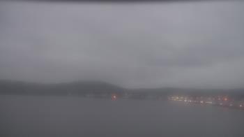 Weather camera view of Wyndham Garden Lake Guntersville.