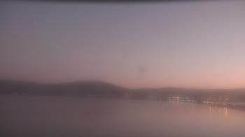 Weather camera view of Wyndham Garden Lake Guntersville.