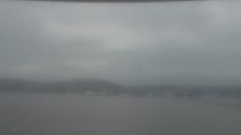 Weather camera view of Wyndham Garden Lake Guntersville.
