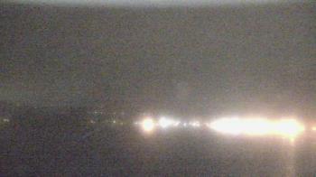 Weather camera view of Wyndham Garden Lake Guntersville.