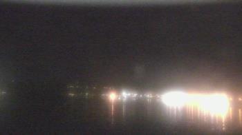 Weather camera view of Wyndham Garden Lake Guntersville.