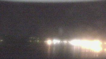 Weather camera view of Wyndham Garden Lake Guntersville.