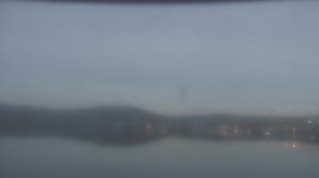 Weather camera view of Wyndham Garden Lake Guntersville.