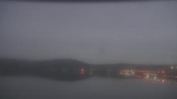 Weather camera view of Wyndham Garden Lake Guntersville.