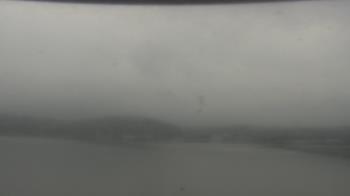 Weather camera view of Wyndham Garden Lake Guntersville.
