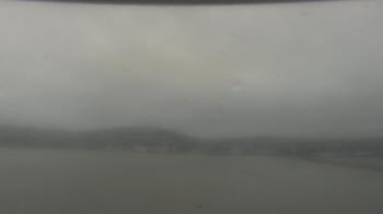Weather camera view of Wyndham Garden Lake Guntersville.