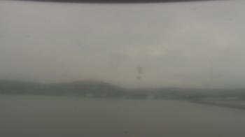 Weather camera view of Wyndham Garden Lake Guntersville.