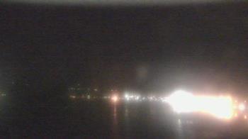 Weather camera view of Wyndham Garden Lake Guntersville.