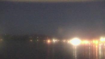 Weather camera view of Wyndham Garden Lake Guntersville.