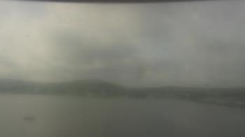 Weather camera view of Wyndham Garden Lake Guntersville.