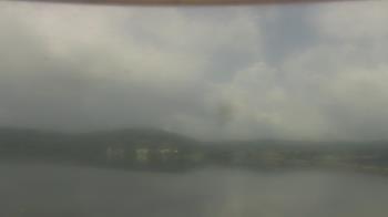 Weather camera view of Wyndham Garden Lake Guntersville.