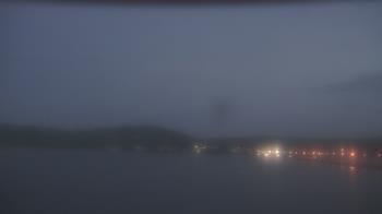 Weather camera view of Wyndham Garden Lake Guntersville.