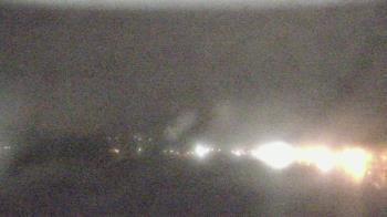 Weather camera view of Wyndham Garden Lake Guntersville.