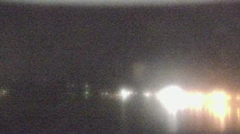 Weather camera view of Wyndham Garden Lake Guntersville.