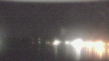Weather camera view of Wyndham Garden Lake Guntersville.