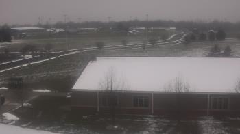 Weather camera view of Greensburg Cmty Schools.