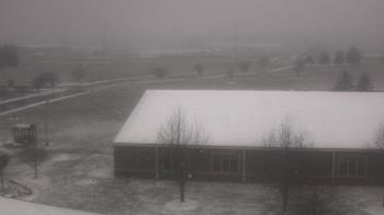 Weather camera view of Greensburg Cmty Schools.