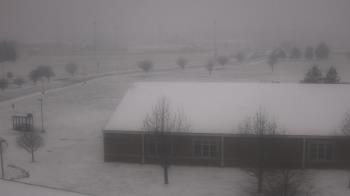 Weather camera view of Greensburg Cmty Schools.