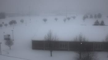 Weather camera view of Greensburg Cmty Schools.