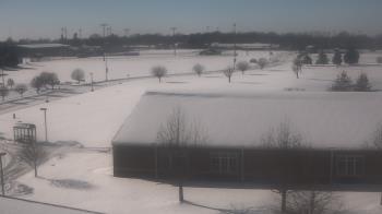 Weather camera view of Greensburg Cmty Schools.