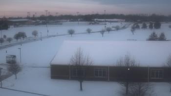 Weather camera view of Greensburg Cmty Schools.