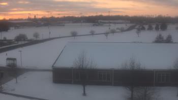 Weather camera view of Greensburg Cmty Schools.