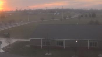 Weather camera view of Greensburg Cmty Schools.