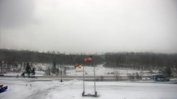 Weather camera view of Garrett County EMA - Grantsville County Roads.